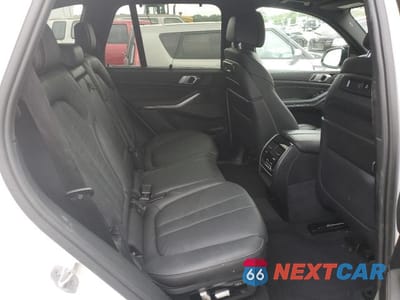 Zdjęcie 11 z 13 samochodu: 2021 BMW X5 XDRIVE40I VIN:5UXCR6C02M9E35767 - miniatura