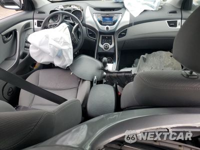 Zdjęcie 8 z 12 samochodu: 2012 HYUNDAI ELANTRA GLS VIN:KMHDH4AE1CU361080 - miniatura