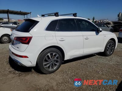 Trzecie zdjęcie samochodu z tyłu: 2023 AUDI Q5 PREMIUM PLUS 45 PREMIUM PLUS 45 VIN:WA1EAAFY7P2057794 - miniatura