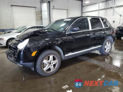 2004 PORSCHE CAYENNE S WP1AB29P64LA76724 - główne zdjęcie licytacji z USA - miniatura