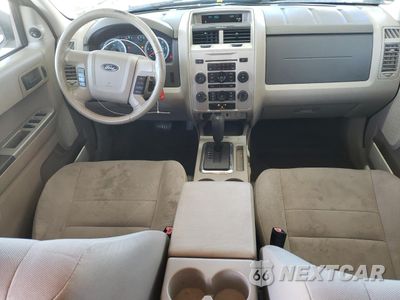 Zdjęcie 8 z 13 samochodu: 2011 FORD ESCAPE XLT VIN:1FMCU0D70BKC29757 - miniatura