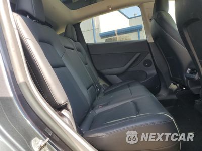Zdjęcie 11 z 14 samochodu: 2022 TESLA MODEL Y VIN:7SAYGDEE3NF440185 - miniatura