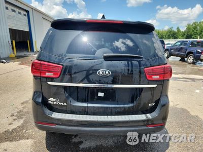 Zdjęcie 6 z 14 samochodu: 2020 KIA SEDONA LX VIN:KNDMB5C15L6638288 - miniatura