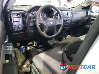 Zdjęcie 17 z 26 samochodu: 2018 CHEVROLET SILVERADO K1500 CUSTOM VIN:1GCVKPEC0JZ132703 - miniatura