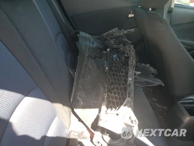 Zdjęcie 12 z 13 samochodu: 2020 TOYOTA YARIS L VIN:3MYDLBYV7LY711663 - miniatura