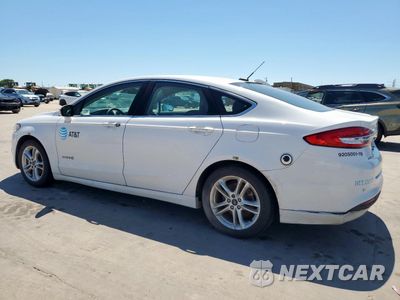 Drugie zdjęcie samochodu z przodu: 2018 FORD FUSION SE HYBRID VIN:3FA6P0LU7JR118588 - miniatura