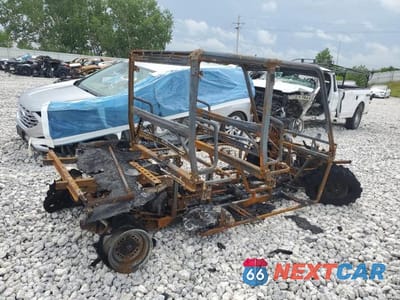 Czwarte zdjęcie samochodu z boku: 2019 POLARIS RANGER CREW 570-4 VIN:3NSRNA577KE394237 - miniatura