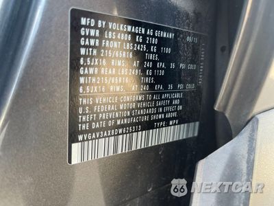 Zdjęcie 10 z 10 samochodu: 2013 VOLKSWAGEN TIGUAN S VIN:WVGAV3AX8DW625313 - miniatura
