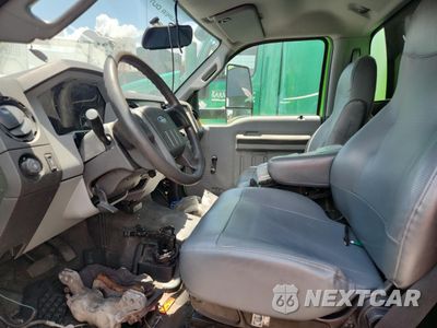 Piąte zdjęcie samochodu w środku: 2019 FORD F750 SUPER DUTY DELIVERY TRUCK VIN:1FDPF7AY1KDF12741 - miniatura