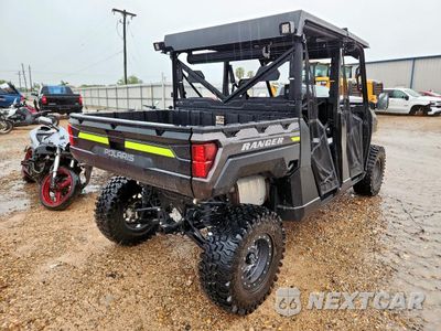 Czwarte zdjęcie samochodu z boku: 2023 POLARIS RANGER CREW XP 1000 PREMIUM VIN:4XARSE990P8442862 - miniatura