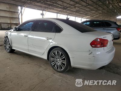 Drugie zdjęcie samochodu z przodu: 2015 VOLKSWAGEN PASSAT SE VIN:1VWBT7A3XFC085788 - miniatura