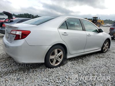 Trzecie zdjęcie samochodu z tyłu: 2014 TOYOTA CAMRY L VIN:4T1BF1FK0EU454718 - miniatura