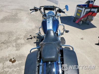 Zdjęcie 6 z 9 samochodu: 2012 HARLEY-DAVIDSON FLHRC ROAD KING CLASSIC VIN:1HD1FRM10CB614533 - miniatura