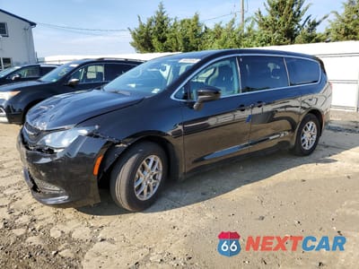 2023 CHRYSLER VOYAGER LX 2C4RC1CGXPR611554 - główne zdjęcie licytacji z USA - miniatura