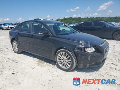 Czwarte zdjęcie samochodu z boku: 2010 VOLVO S40 2.4I VIN:YV1382MS0A2507929 - miniatura