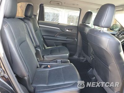 Zdjęcie 11 z 16 samochodu: 2018 TOYOTA HIGHLANDER LIMITED VIN:5TDDZRFH9JS812422 - miniatura