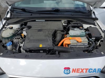 Zdjęcie 11 z 16 samochodu: 2020 HYUNDAI IONIQ SEL VIN:KMHC85LC2LU212318 - miniatura