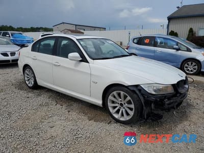 Czwarte zdjęcie samochodu z boku: 2011 BMW 328 I SULEV VIN:WBAPH5C56BA441721 - miniatura