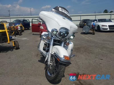 Drugie zdjęcie samochodu z przodu: 2012 HARLEY-DAVIDSON FLHTCU ULTRA CLASSIC ELECTRA GLIDE VIN:1HD1FCM18CB605513 - miniatura