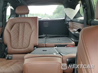 Zdjęcie 10 z 15 samochodu: 2023 BMW X7 XDRIVE40I VIN:5UX23EM09P9R84972 - miniatura