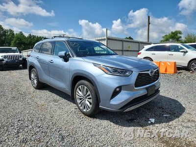 Czwarte zdjęcie samochodu z boku: 2024 TOYOTA HIGHLANDER HYBRID LIMITED VIN:5TDEBRCH1RS612837 - miniatura
