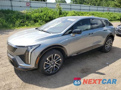 2025 CADILLAC OPTIQ SPORT 3GYK3GMR6SS141940 - główne zdjęcie licytacji z USA - miniatura