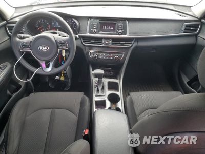 Zdjęcie 8 z 12 samochodu: 2016 KIA OPTIMA LX VIN:5XXGT4L34GG026127 - miniatura