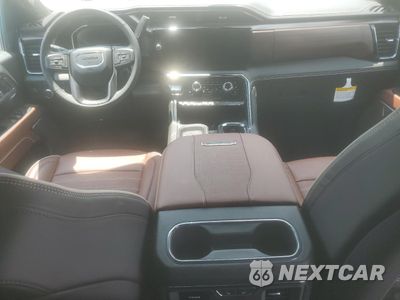 Zdjęcie 8 z 12 samochodu: 2025 GMC SIERRA K2500 DENALI ULTIMATE VIN:1GT4UXEY5SF325434 - miniatura