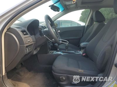 Zdjęcie 7 z 12 samochodu: 2010 FORD FUSION SE VIN:3FAHP0HA6AR293048 - miniatura