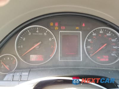 Zdjęcie 9 z 12 samochodu: 2004 AUDI A4 1.8T QUATTRO VIN:WAULC68E54A221405 - miniatura