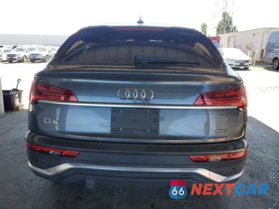 Zdjęcie 6 z 13 samochodu: 2021 AUDI Q5 SPORTBACK PREMIUM PLUS VIN:WA15AAFYXM2113478 - miniatura