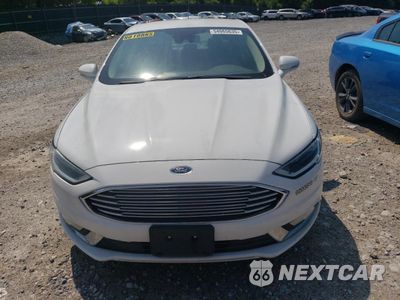 Piąte zdjęcie samochodu w środku: 2017 FORD FUSION SE HYBRID VIN:3FA6P0LU6HR400750 - miniatura