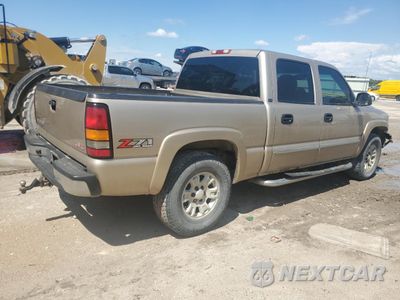 Trzecie zdjęcie samochodu z tyłu: 2005 GMC NEW SIERRA K1500 VIN:2GTEK13T351203231 - miniatura
