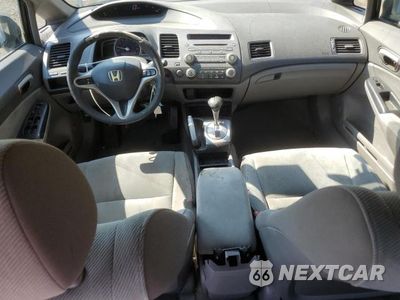 Zdjęcie 8 z 12 samochodu: 2010 HONDA CIVIC LX VIN:2HGFA1F59AH327849 - miniatura