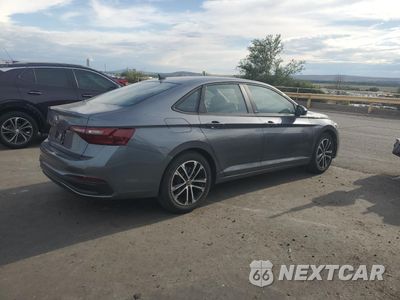 Trzecie zdjęcie samochodu z tyłu: 2024 VOLKSWAGEN JETTA SPORT VIN:3VWBM7BU7RM060709 - miniatura