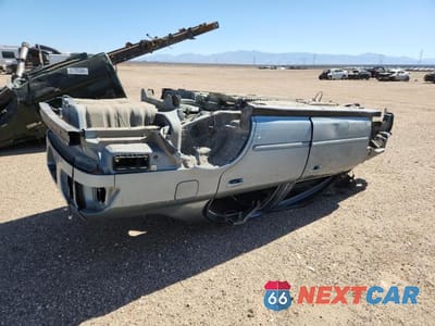 Drugie zdjęcie samochodu z przodu: 2000 HONDA CIVIC VIN:2HGEJ6617YH605163 - miniatura