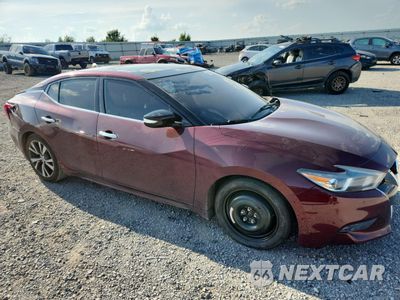 Czwarte zdjęcie samochodu z boku: 2017 NISSAN MAXIMA 3.5S VIN:1N4AA6AP9HC409646 - miniatura
