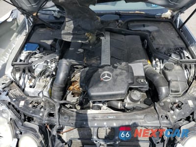 Zdjęcie 11 z 13 samochodu: 2006 MERCEDES-BENZ E 500 4MATIC VIN:WDBUF83J16X188237 - miniatura