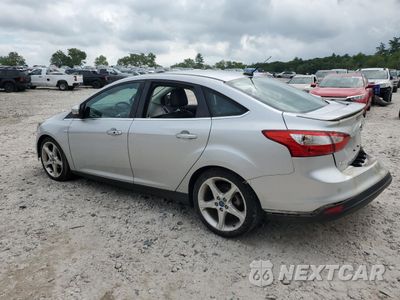 Drugie zdjęcie samochodu z przodu: 2012 FORD FOCUS TITANIUM VIN:1FAHP3J20CL287090 - miniatura