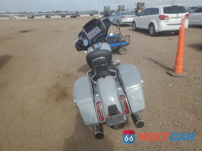 Czwarte zdjęcie samochodu z boku: 2024 HARLEY-DAVIDSON FLHX VIN:1HD1KB715RB631576 - miniatura