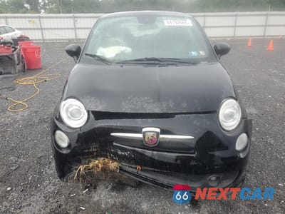 Piąte zdjęcie samochodu w środku: 2015 FIAT 500 ABARTH VIN:3C3CFFFH3FT520169 - miniatura