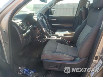 Zdjęcie 7 z 12 samochodu: 2014 TOYOTA TUNDRA DOUBLE CAB SR VIN:5TFRM5F15EX072089 - miniatura