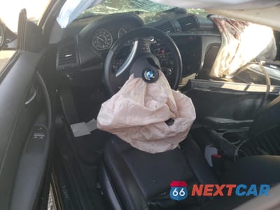 Zdjęcie 8 z 13 samochodu: 2012 BMW 135 I VIN:WBAUC9C54CVM12916 - miniatura