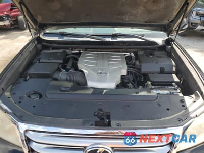 Zdjęcie 11 z 12 samochodu: 2011 LEXUS GX 460 VIN:JTJBM7FXXB5018499 - miniatura