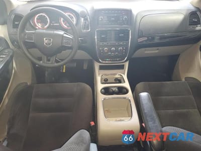 Zdjęcie 8 z 13 samochodu: 2014 DODGE GRAND CARAVAN SXT VIN:2C4RDGCG3ER422337 - miniatura