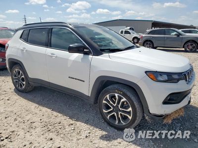 Czwarte zdjęcie samochodu z boku: 2023 JEEP COMPASS LIMITED VIN:3C4NJDCN7PT505631 - miniatura