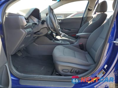 Zdjęcie 7 z 13 samochodu: 2022 HYUNDAI IONIQ SE VIN:KMHC75LC8NU273145 - miniatura