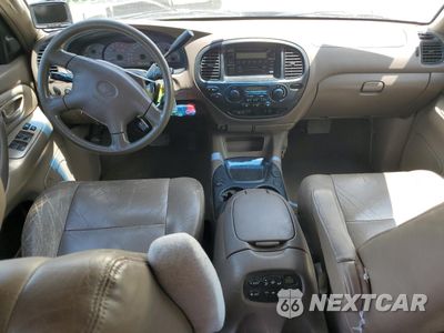 Zdjęcie 8 z 13 samochodu: 2002 TOYOTA SEQUOIA SR5 VIN:5TDZT34A52S108066 - miniatura