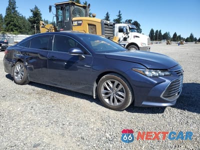Czwarte zdjęcie samochodu z boku: 2019 TOYOTA AVALON XLE VIN:4T1B21FB7KU004877 - miniatura