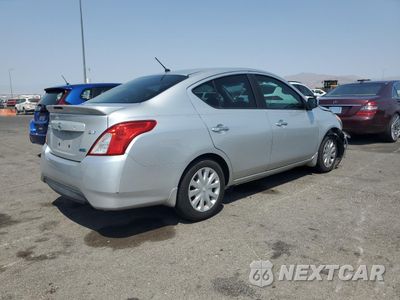 Trzecie zdjęcie samochodu z tyłu: 2015 NISSAN VERSA S VIN:3N1CN7AP7FL882057 - miniatura